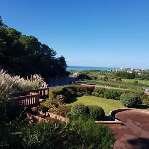 Dans De Standing Avec Parking Et Sa Terrasse Vue Appartement